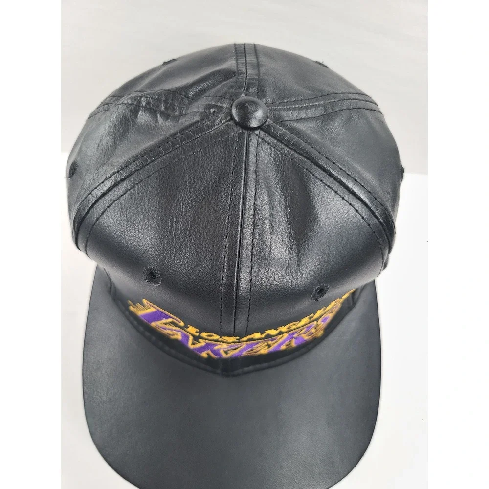 Vintage Sports Specialties Los Angeles Lakers Black Faux Leather Strapback‎ Hat